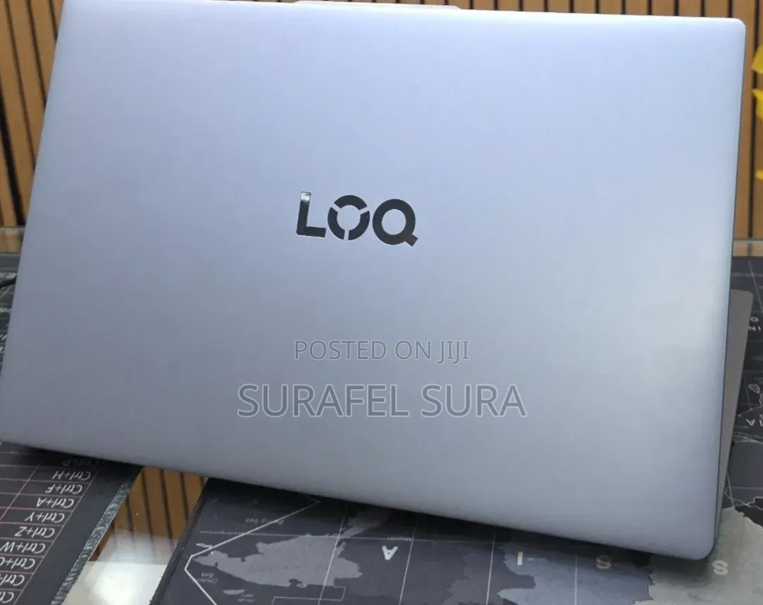 New Laptop Lenovo LOQ 15ARP9 12GB Intel Core i5 SSD 512GB