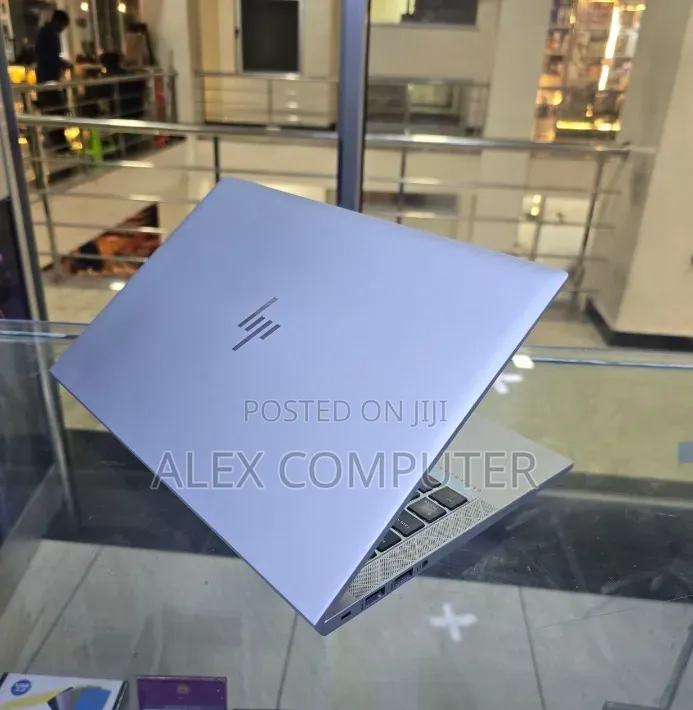 New Laptop HP EliteBook 840 G8 16GB Intel Core i5 SSD 512GB
