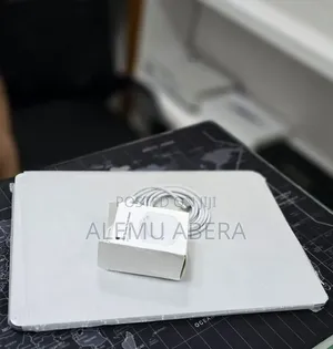New Laptop Apple MacBook Air 2026 M5 16GB Apple M5 SSD 512GB