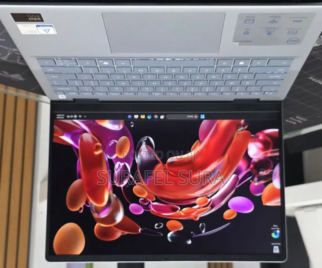 New Laptop Dell Inspiron 14 16GB Intel Core Ultra 7 SSD 512GB