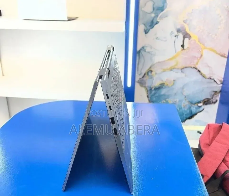 New Laptop Lenovo ThinkPad X1 Yoga 16GB Intel Core i7 SSD 512GB