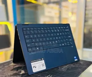 New Laptop HP OmniBook X Flip 14" 16GB Intel Core Ultra 5 SSD 512GB
