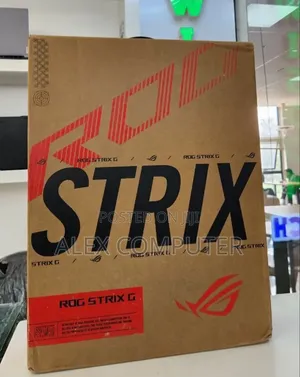 New Laptop Asus ROG Strix G18 32GB Intel Core Ultra 9 SSD 1T