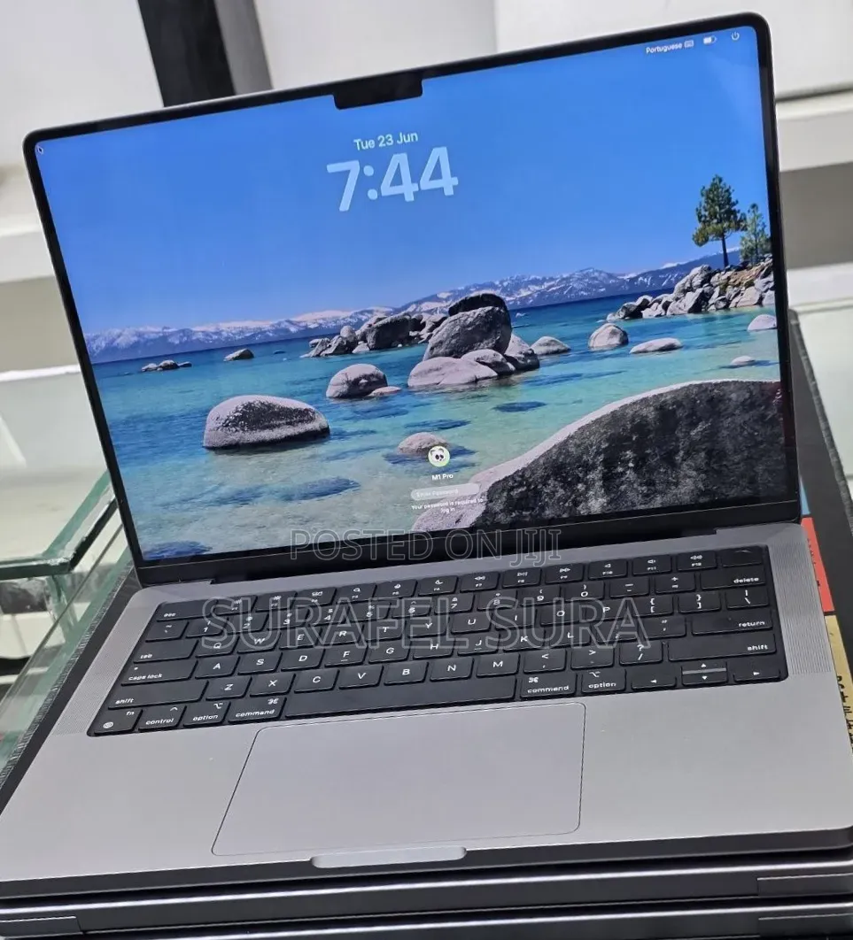 New Laptop Apple MacBook Pro 2021 M1 16GB Apple M1 Pro SSD 512GB