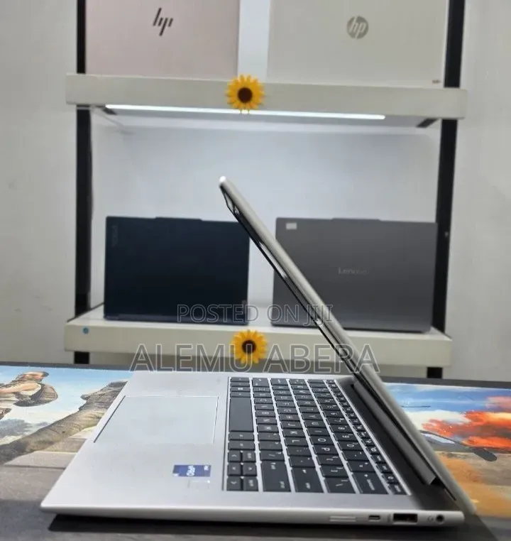New Laptop HP EliteBook 840 G10 16GB Intel Core i7 SSD 512GB