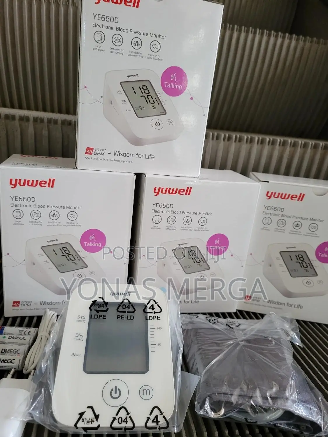 Blood Pressure Monitor炎炎readings With Easy One-Touch Operation,