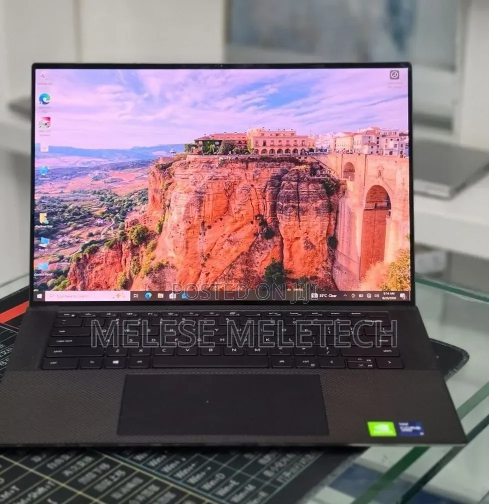 New Laptop Dell Precision 5560 16GB Intel Core i9 SSD 512GB
