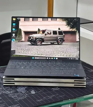 New Laptop Dell XPS 15 16GB Intel Core i7 SSD 512GB