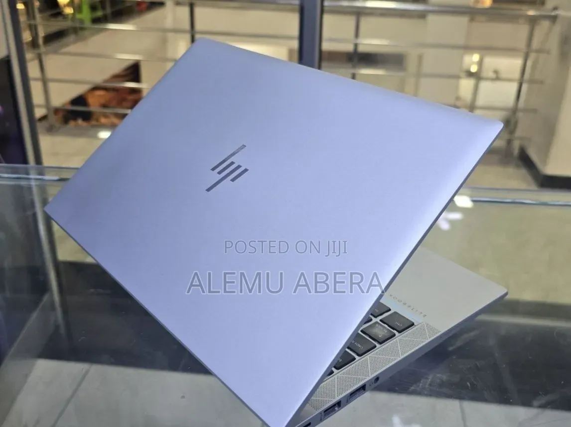 New Laptop HP EliteBook 840 G8 16GB Intel Core i5 SSD 512GB