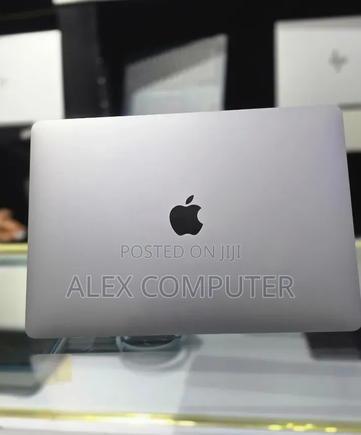 New Laptop Apple MacBook Pro 2020 M1 16GB Apple M1 SSD 1T