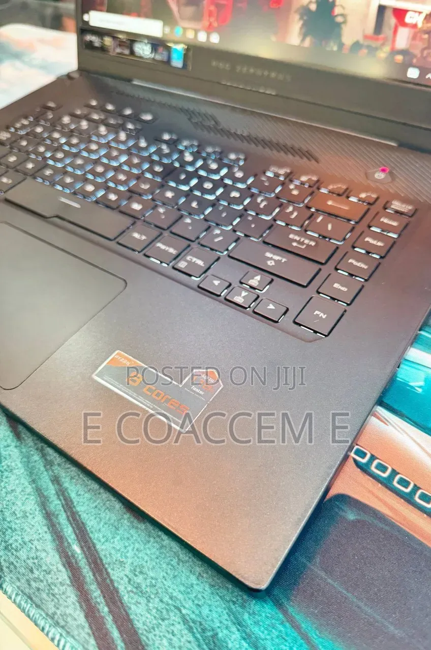 New Laptop Asus 40GB AMD Ryzen 7 SSD 512GB
