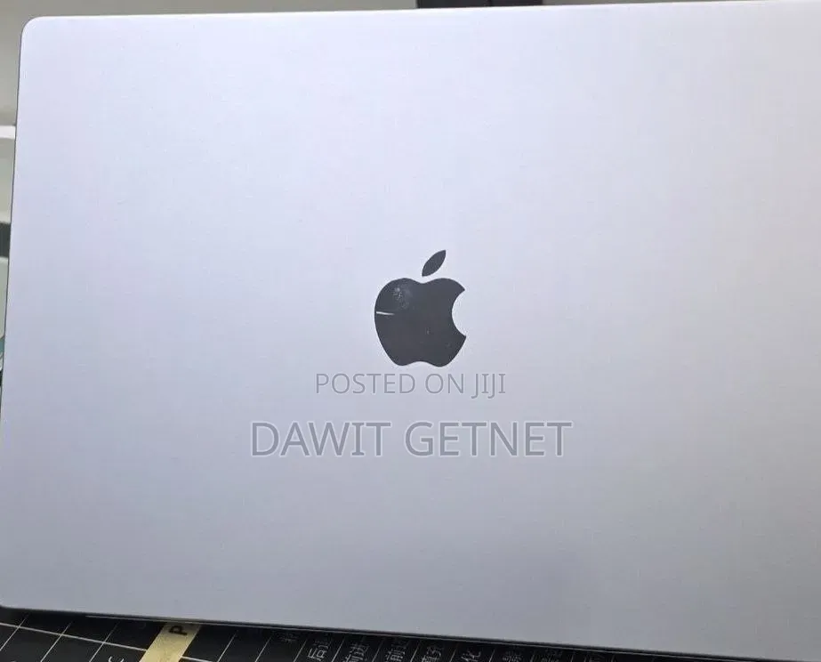 New Laptop Apple MacBook Pro 2021 M1 Max 32GB Apple M1 SSD 1T
