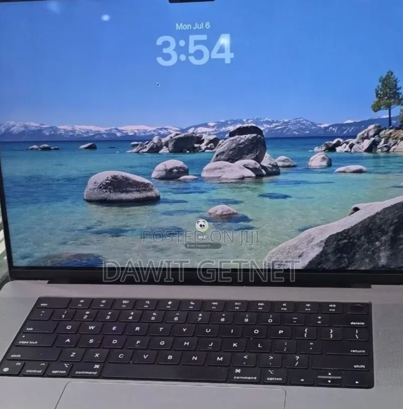 New Laptop Apple MacBook Pro 2021 M1 Max 32GB Apple M1 SSD 1T