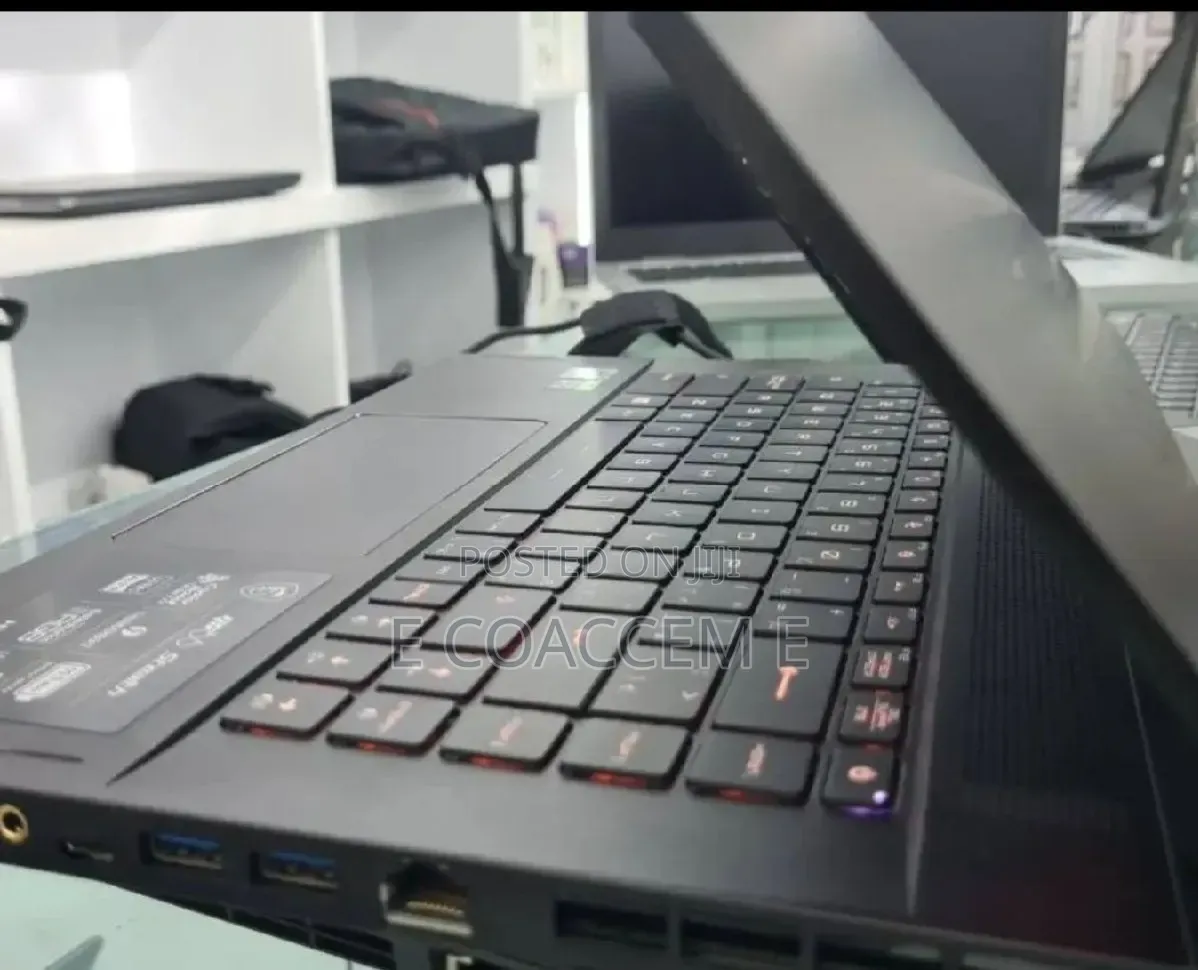 New Laptop MSI 16GB Intel Core i7 SSD 1T