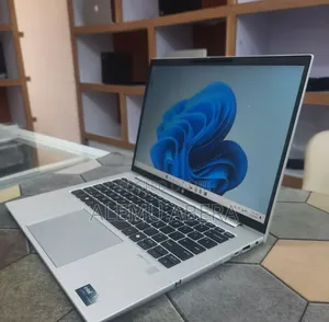 New Laptop HP EliteBook 840 G11 16GB Intel Core Ultra 7 SSD 512GB