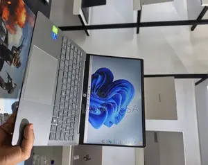 New Laptop HP 16GB Intel Core i5 SSD 512GB