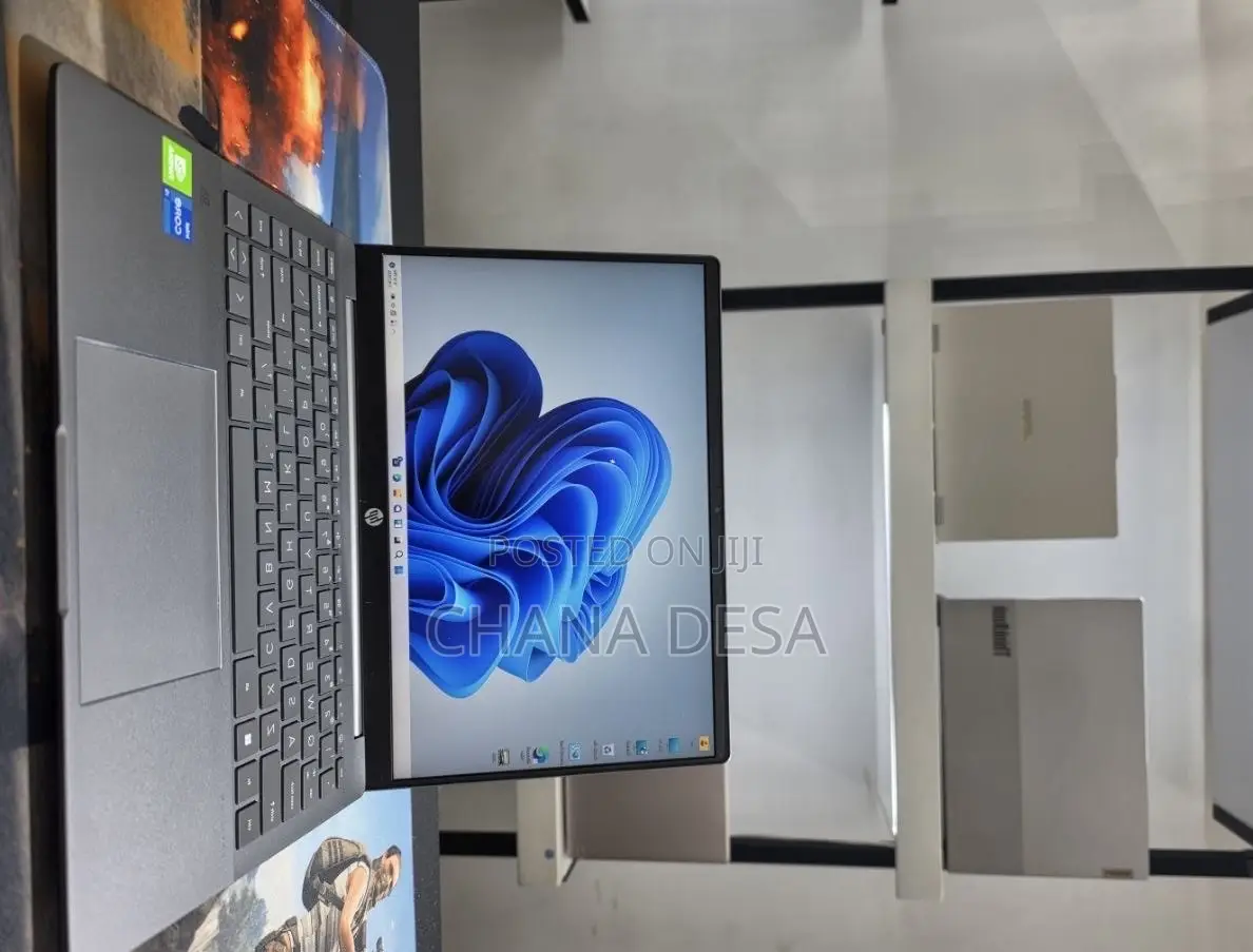New Laptop HP 16GB Intel Core i5 SSD 512GB