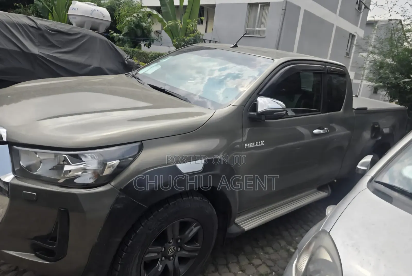 Toyota Hilux 2021 Green