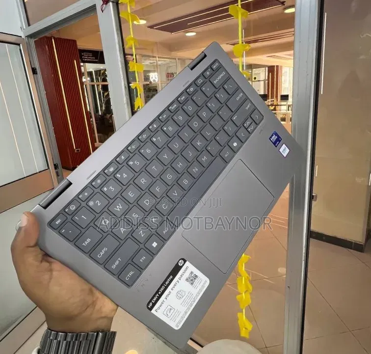 New Laptop HP Envy x360 32GB Intel Core Ultra 7 SSD 1T
