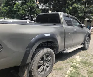 Toyota Hilux 2021 Green