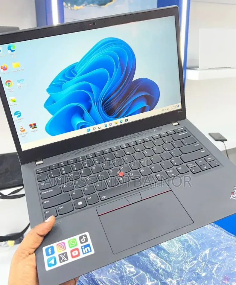 New Laptop Lenovo ThinkPad Yoga 16GB Intel Core i7 SSD 512GB