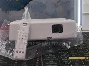 NEW Epson CO-W01 Projector