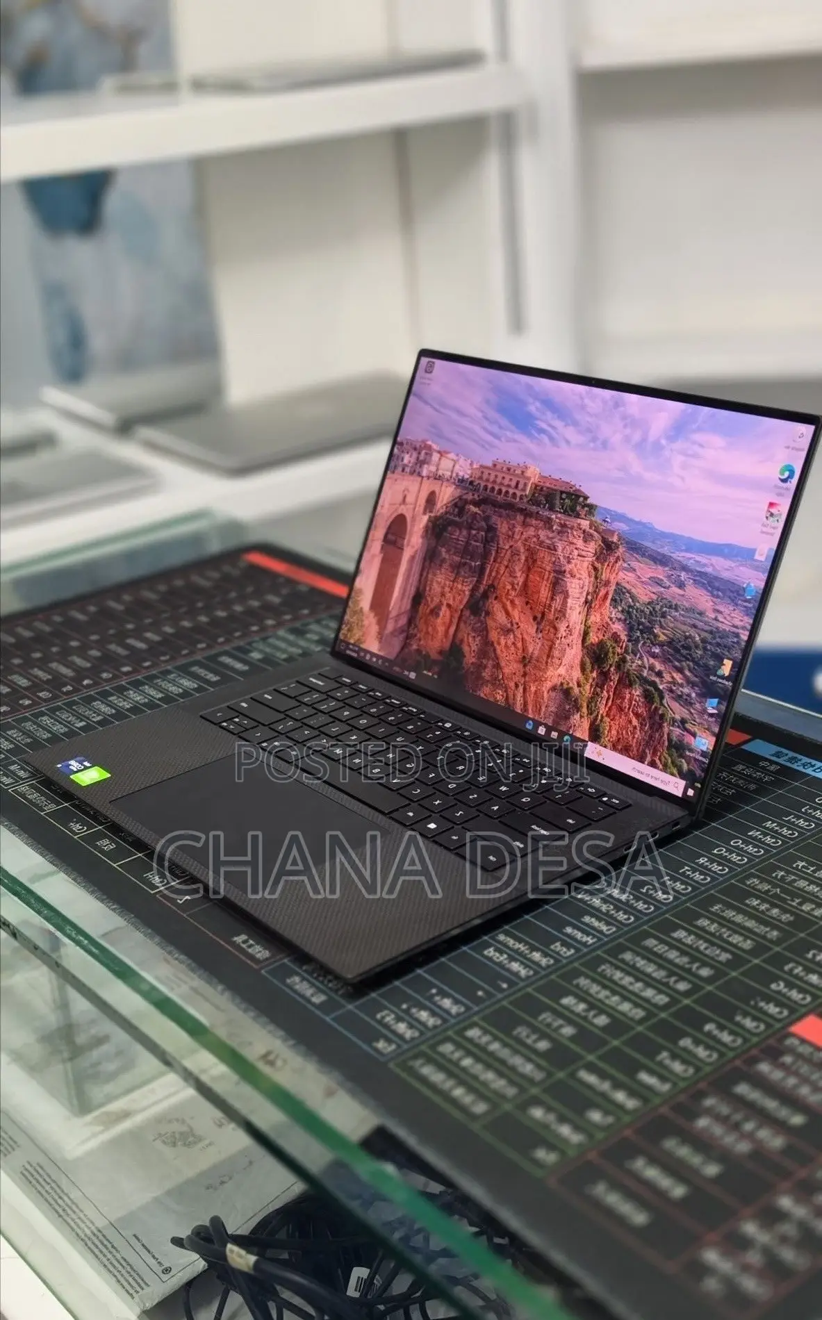 New Laptop Dell Precision 5560 16GB Intel Core i9 SSD 512GB