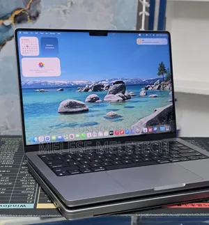 New Laptop Apple MacBook Pro 2021 M1 32GB Apple M1 Pro SSD 1T