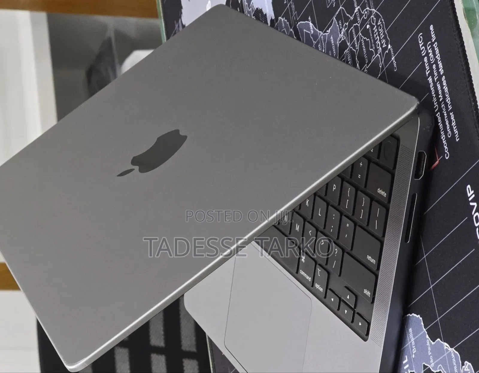 New Laptop Apple MacBook Pro 2023 M3 8GB Apple M3 Pro SSD 512GB