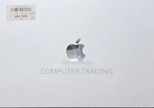New Laptop Apple MacBook Air 2025 M4 16GB Intel Core i5 SSD 256GB