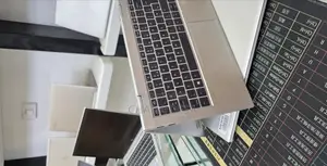 New Laptop HP EliteBook 830 G8 16GB Intel Core i5 SSD 512GB