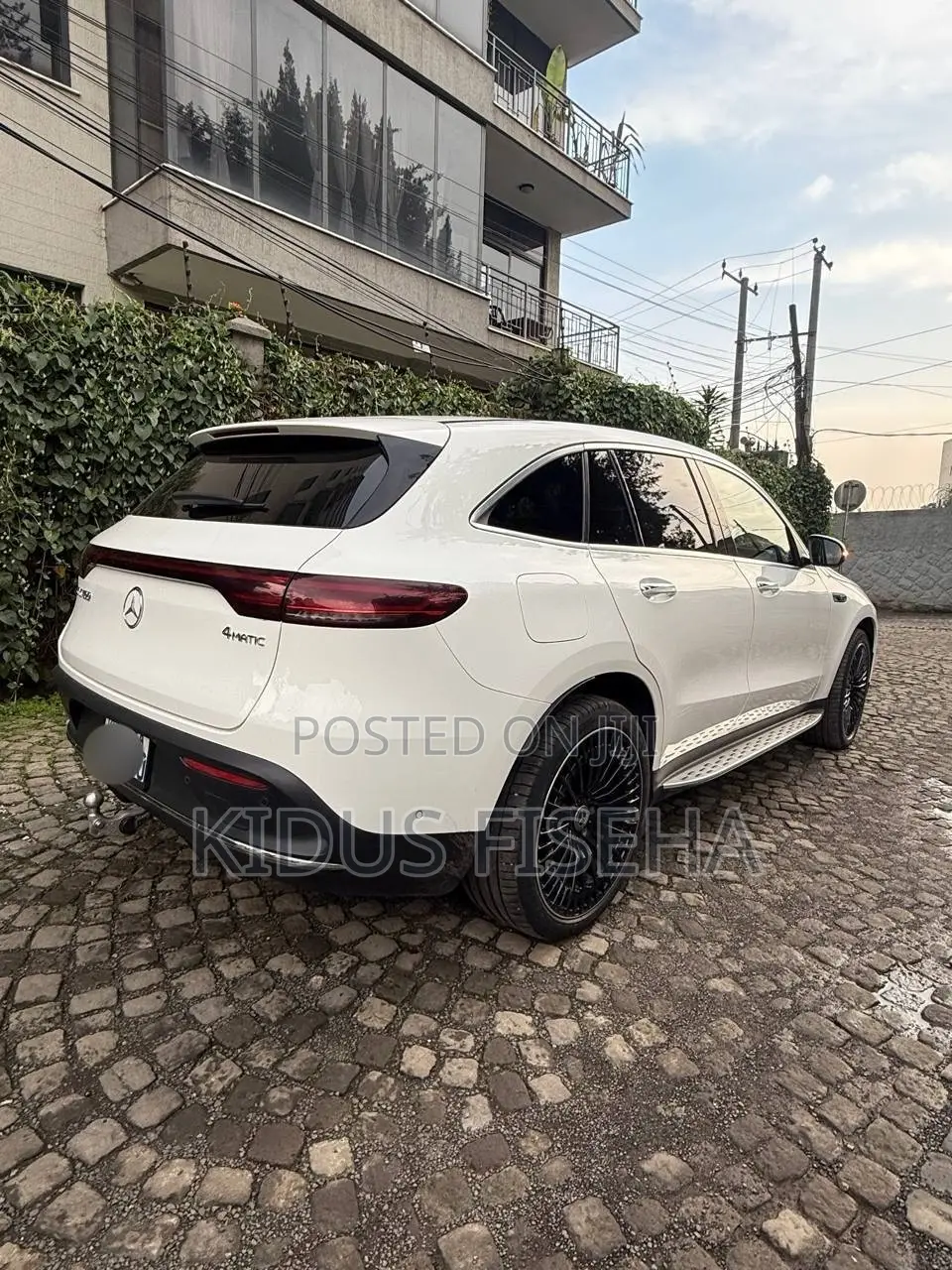 Mercedes-Benz EQC EQC400 4MATIC 2022 White