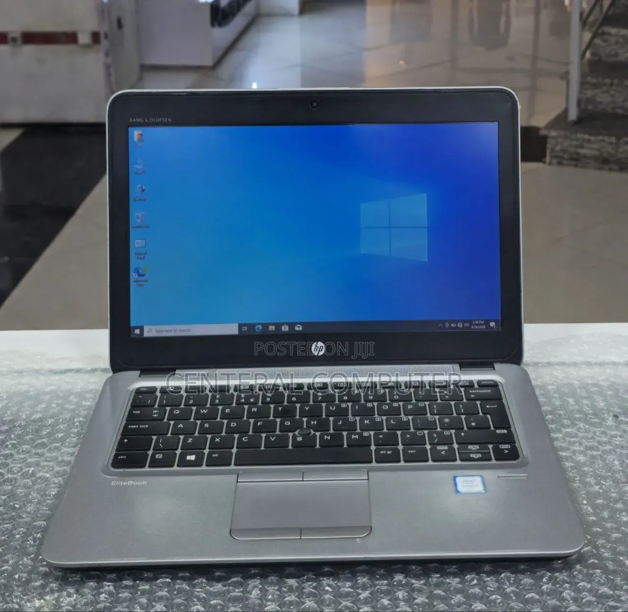 Laptop HP EliteBook 820 8GB Intel Core i5 SSD 512GB