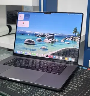 New Laptop Apple MacBook Pro 2020 M1 32GB Apple M1 SSD 512GB