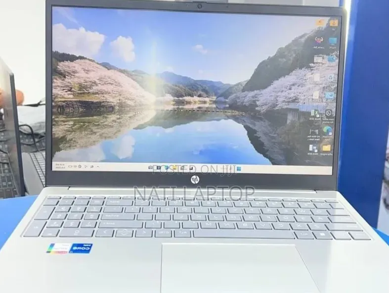 New Laptop HP Stream Notebook 16GB Intel Core i5 SSD 1T