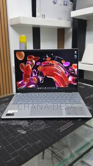 New Laptop Dell Inspiron 14 Plus 7440 16GB Intel Core Ultra 7 SSD 512GB