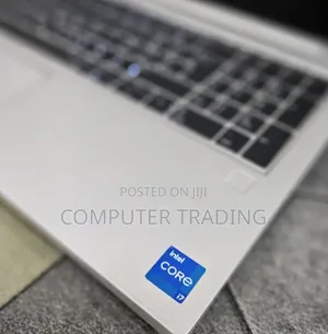 New Laptop HP EliteBook 850 G8 16GB Intel Core i7 SSD 512GB
