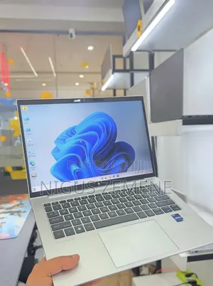 New Laptop HP EliteBook 840 16GB Intel Core i7 SSD 512GB