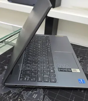 New Laptop Lenovo Legion Slim 5 8GB Intel Core i5 SSD 512GB