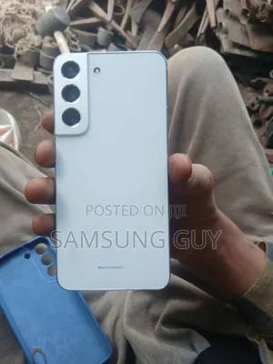 Samsung Galaxy S22 5G 256 GB White