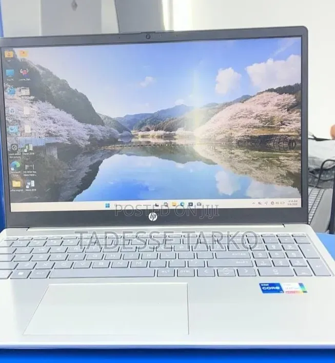 New Laptop HP Stream Notebook 16GB Intel Core i5 SSD 1T