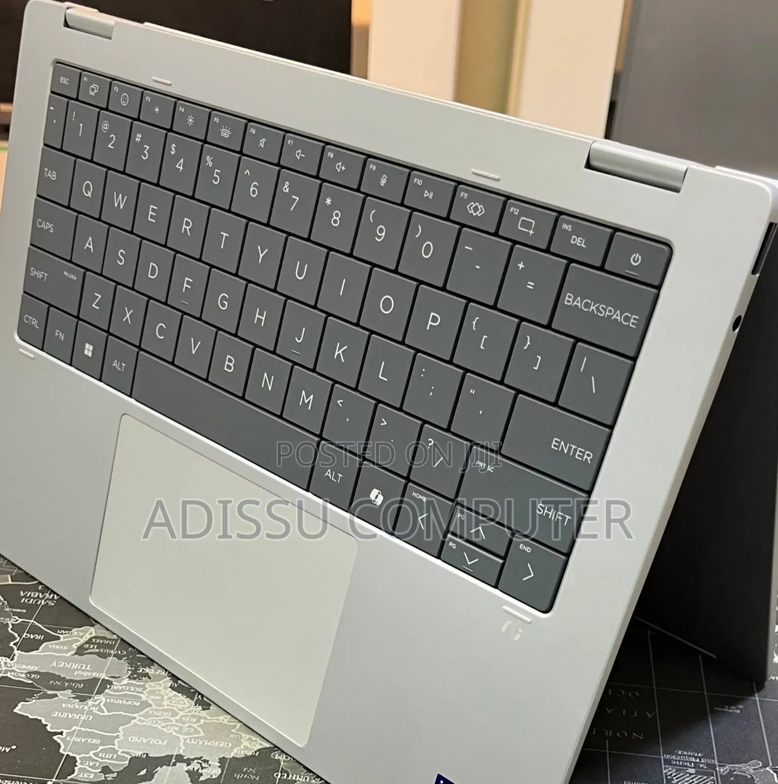 New Laptop HP OmniBook Ultra Flip 14" 16GB Intel Core Ultra 7 SSD 1T