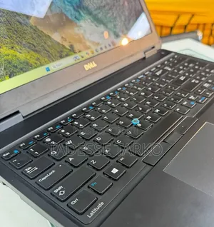 New Laptop Dell Latitude 15 5580 16GB Intel Core i5 SSD 512GB