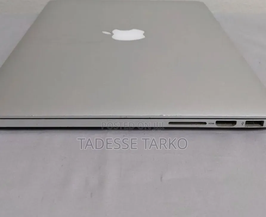 New Laptop Apple MacBook Pro 2015 16GB Intel Core i5 SSD 256GB