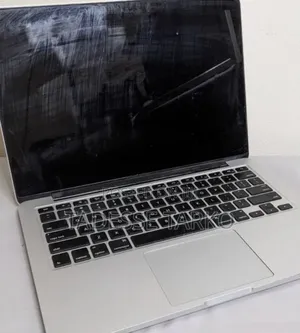 New Laptop Apple MacBook Pro 2015 16GB Intel Core i5 SSD 256GB