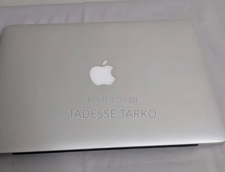 New Laptop Apple MacBook Pro 2015 16GB Intel Core i5 SSD 256GB