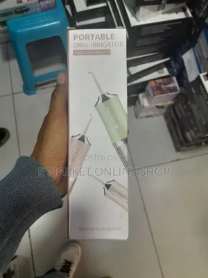 Portable Oral Irrigator
