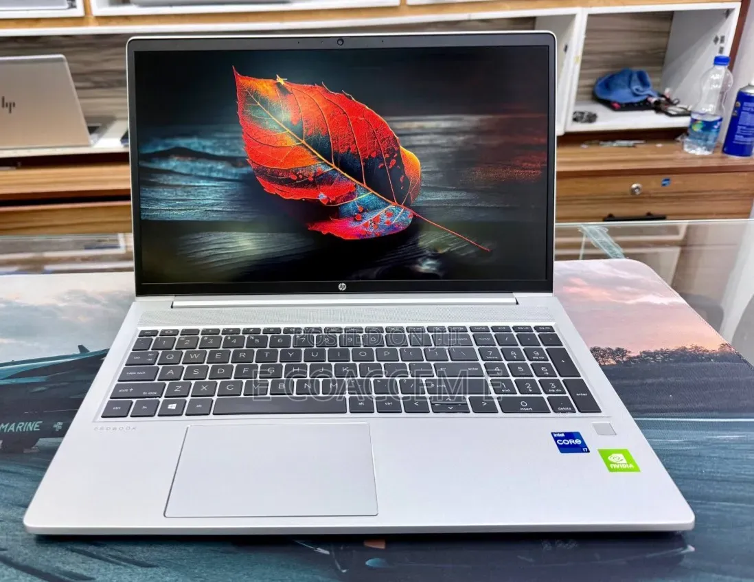 New Laptop HP 16GB Intel Core i7 SSD 512GB