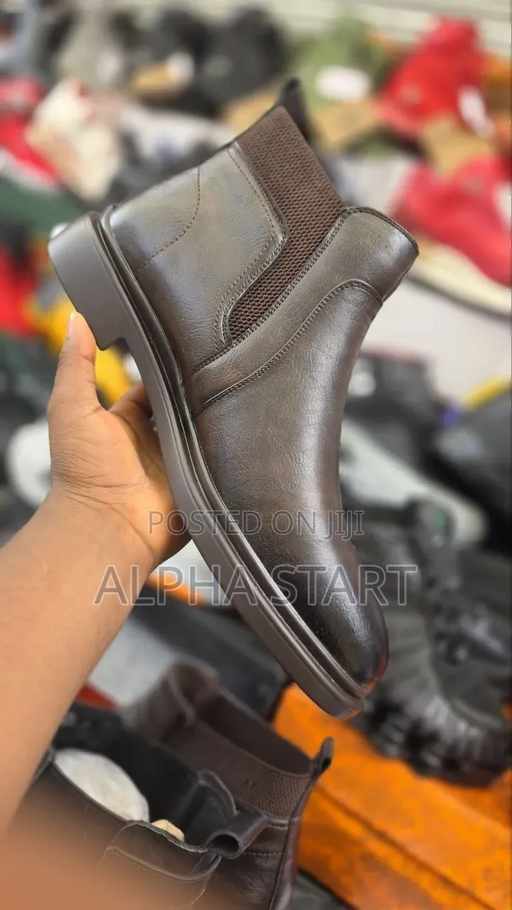 Kavalee 1973 High Master Quality Boots Lather Shoes for Man's