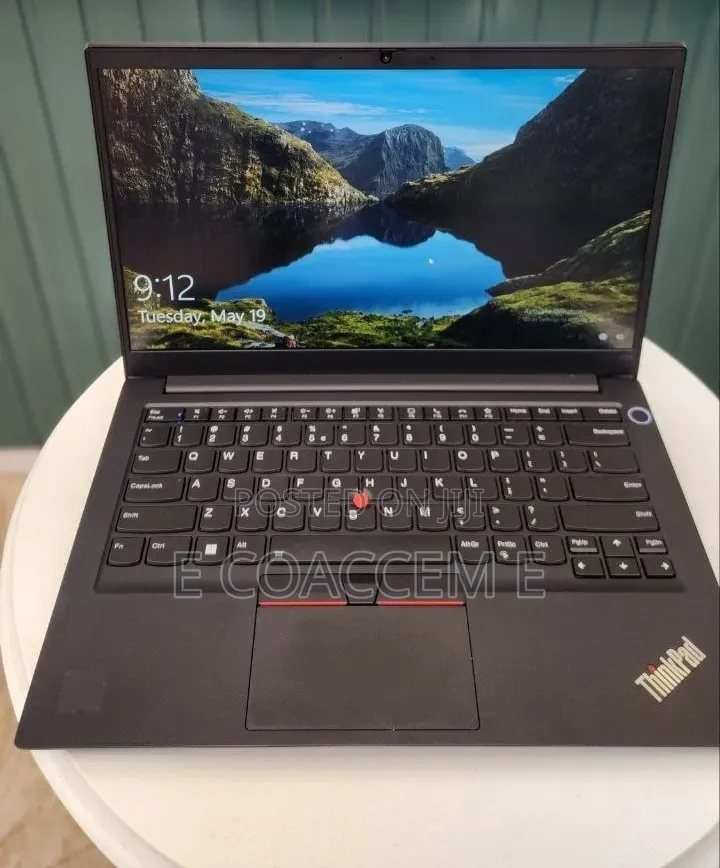 New Laptop Lenovo 16GB Intel Core i7 SSD 512GB